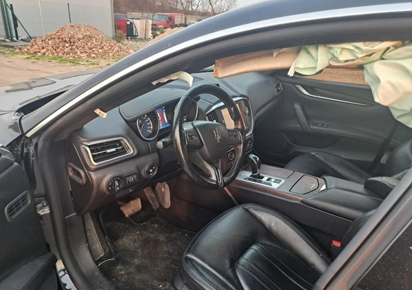 Maserati Ghibli cena 46500 przebieg: 130000, rok produkcji 2014 z Ożarów Mazowiecki małe 92